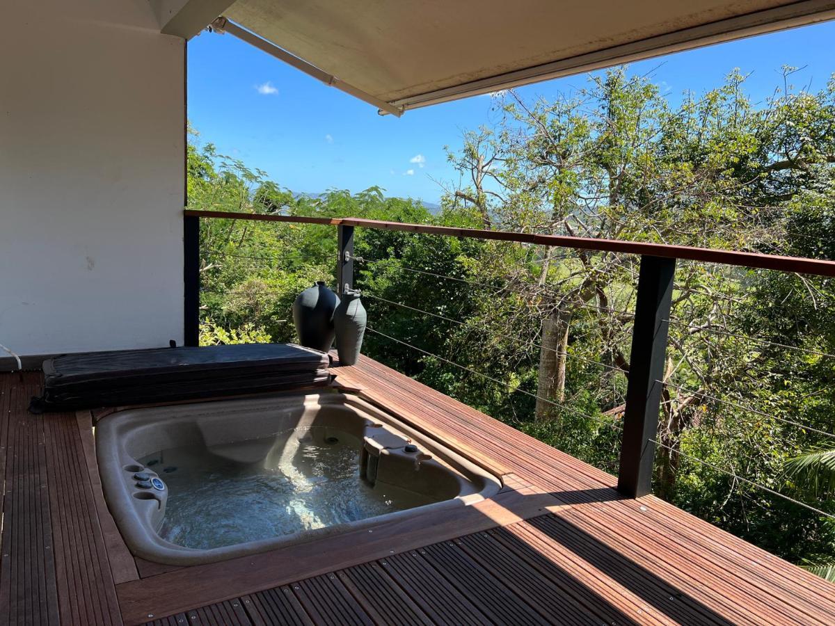 Appartement Avec Jacuzzi Et Vue Sur Le Golf Les Trois-Ilets Εξωτερικό φωτογραφία